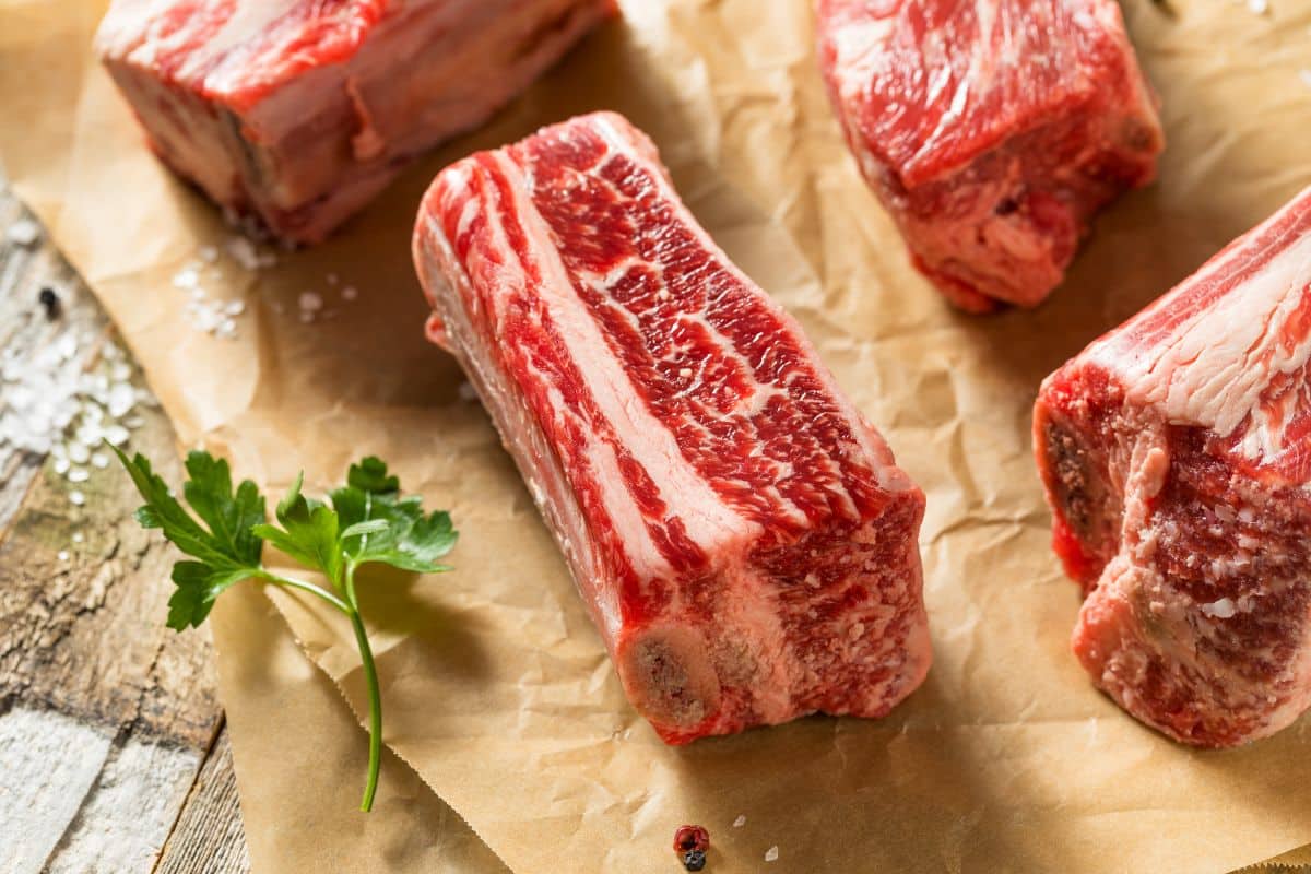 20 Highest Calorie Meats for Weight Gain 7 Beef short ribs on baking paper.