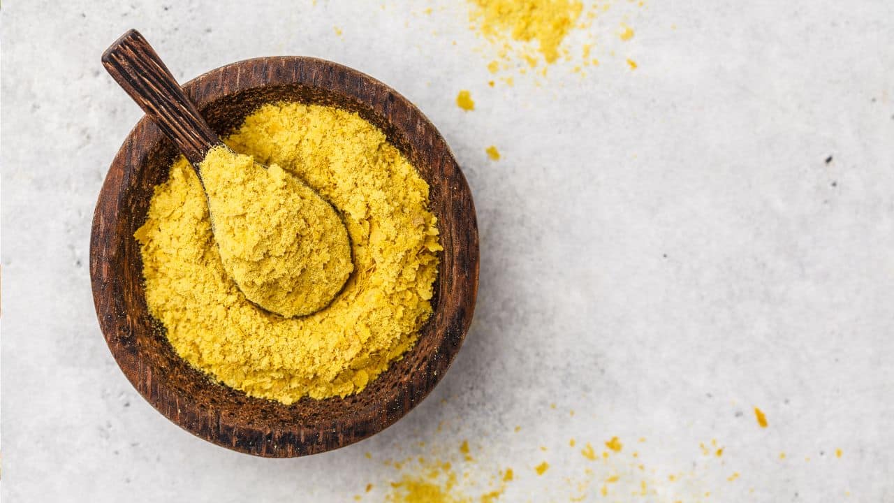 7 Surprising High-Protein Foods That Aren’t Meat 1 Nutritional Yeast in a bowl