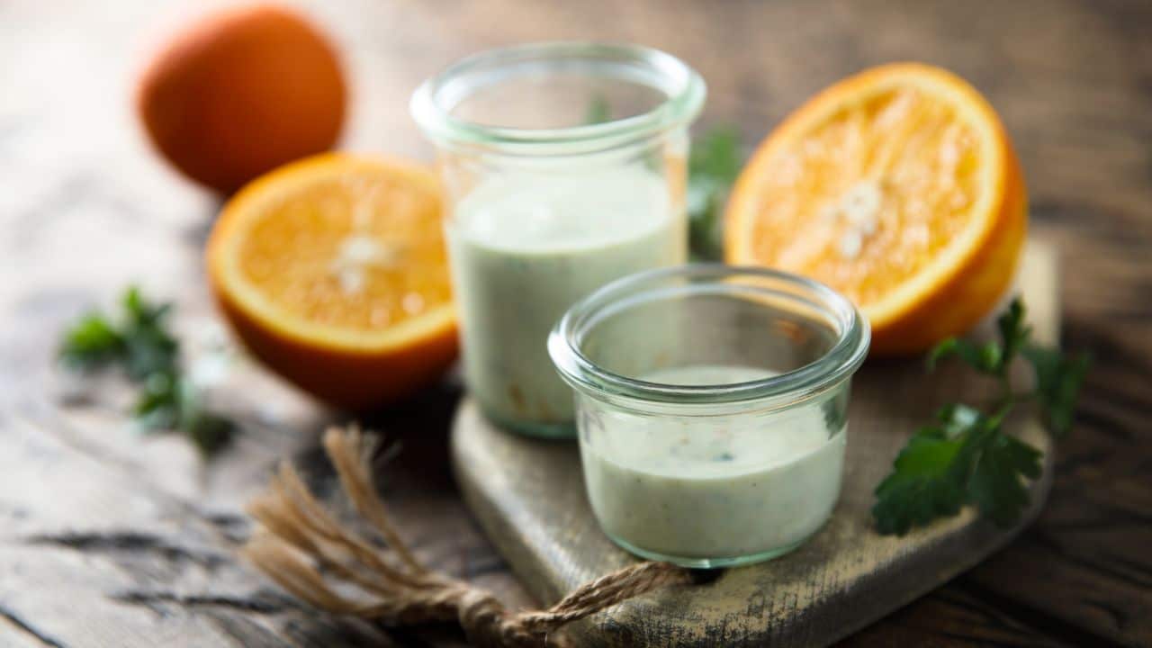 9 Everyday Foods That Quietly Add Hundreds of Calories 4 Salad dressing in a jar