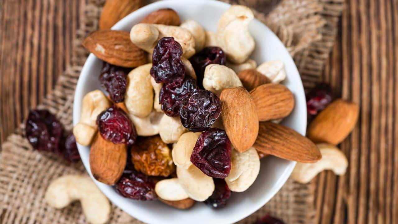 10 Common Foods That Are Secretly High in Calories 9 Trail Mix in a bowl